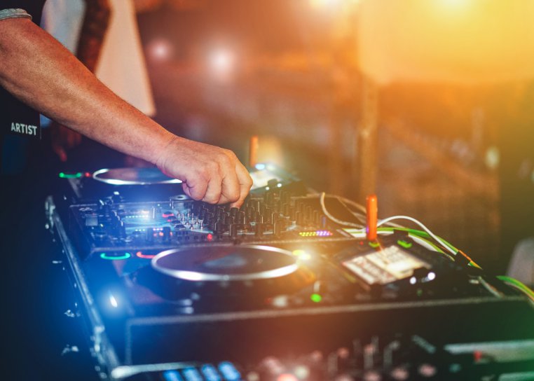 DJ & Bands